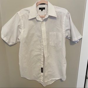 White button down short sleeve shirt